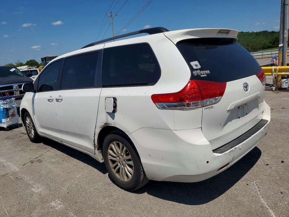 Photo 2 from auction – 2013 TOYOTA SIENNA with VIN 5TDYK3DC7DS320616