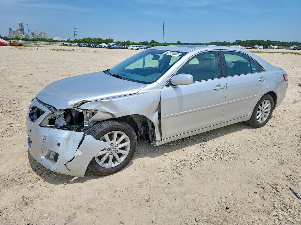 TOYOTA CAMRY 2011 with VIN 4T4BF3EK9BR214288 - Photo from auction