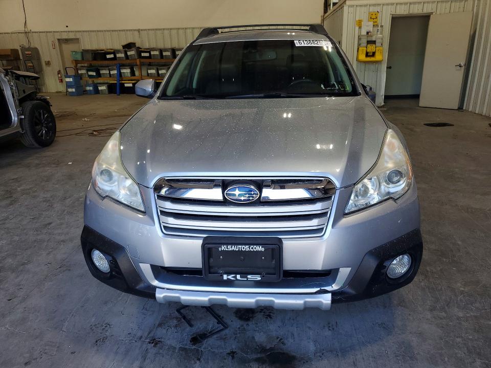 Photo 5 from auction – 2014 SUBARU OUTBACK with VIN 4S4BRDMC2E2278464