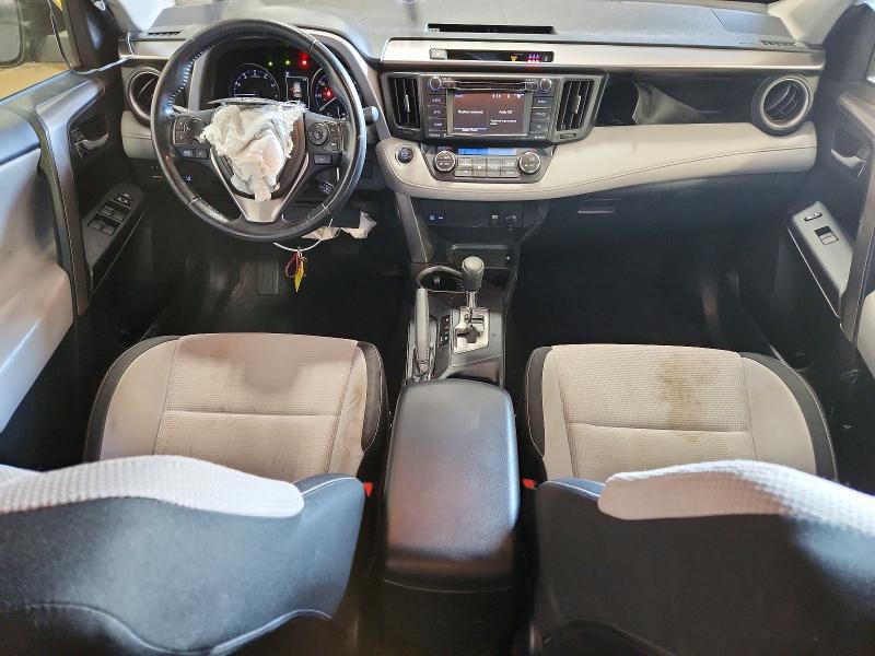 Photo 8 from auction – 2018 TOYOTA RAV4 with VIN JTMRFREV6JJ245556