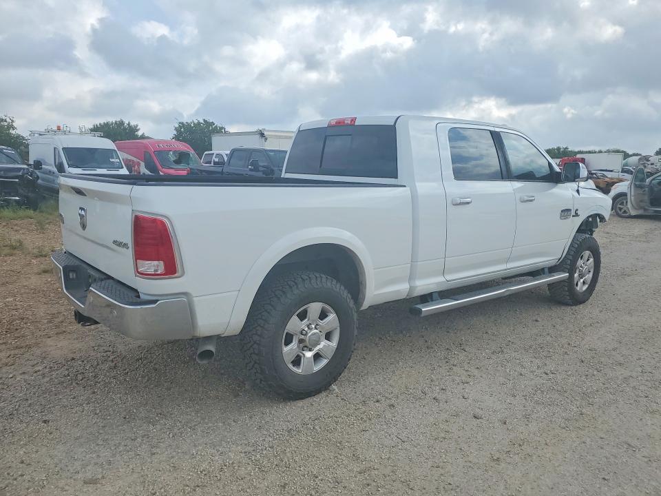 Фото 3 с аукциона – 2016 RAM 3500 с VIN 3C63R3NL6GG164678
