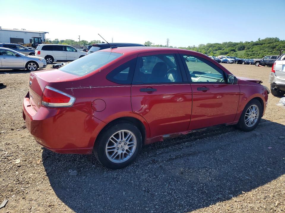 Photo 3 from auction – 2011 FORD FOCUS with VIN 1FAHP3FN2BW160678