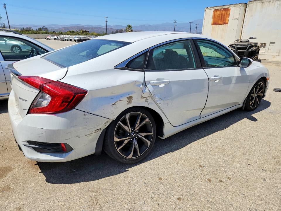 Photo 3 from auction – 2019 HONDA CIVIC with VIN 2HGFC2F82KH581298