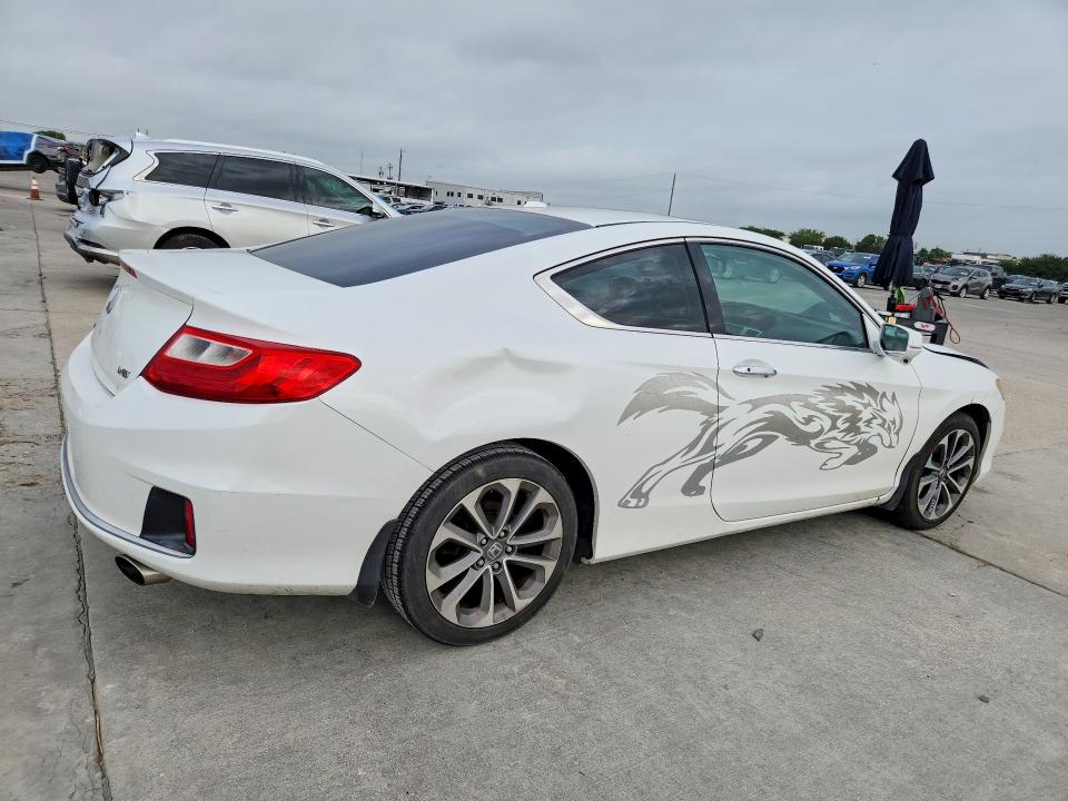 Photo 3 from auction – 2015 HONDA ACCORD with VIN 1HGCT2B85FA003063