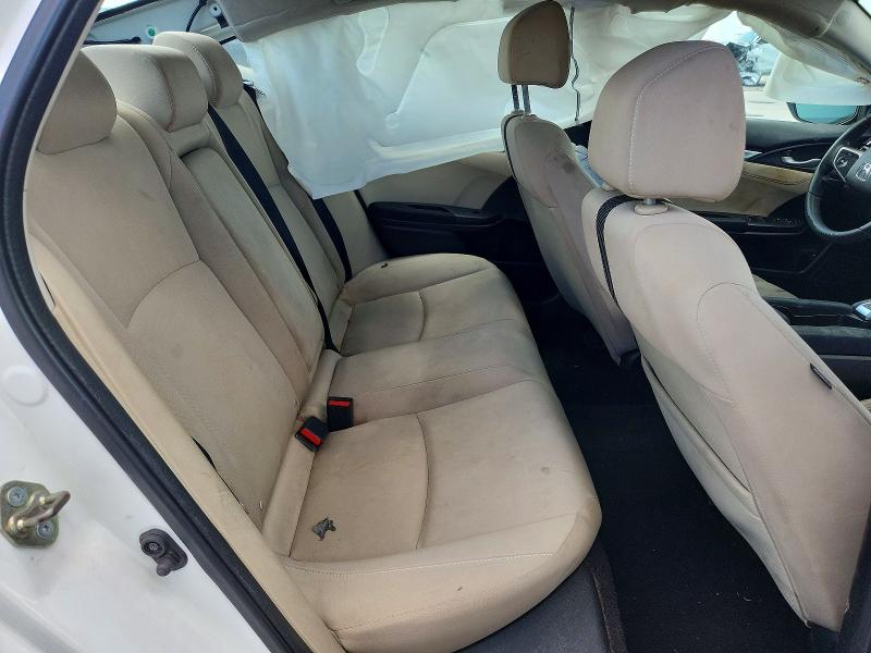Zdjęcie 10 z aukcji – 2018 HONDA CIVIC z VIN 2HGFC2F74JH558157
