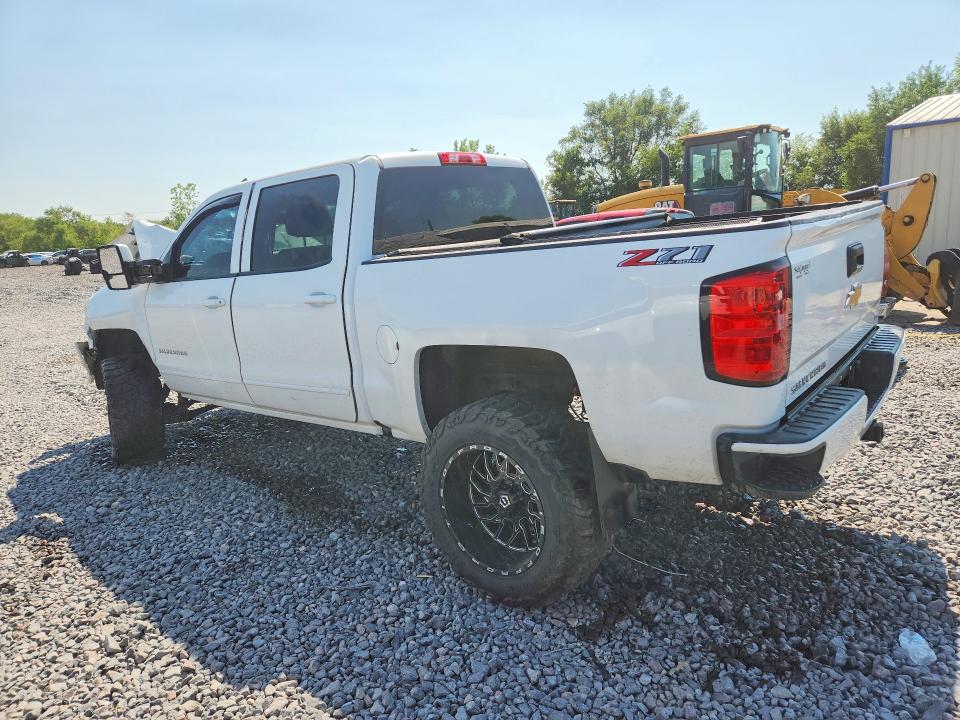 Photo 2 from auction – 2018 CHEVROLET SILVERADO with VIN 3GCUKREC4JG437743