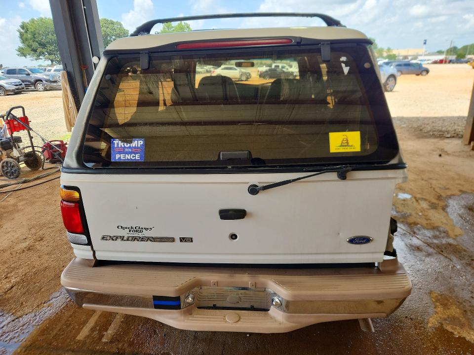Photo 6 from auction – 1996 FORD EXPLORER with VIN 1FMDU32P4TZB96540