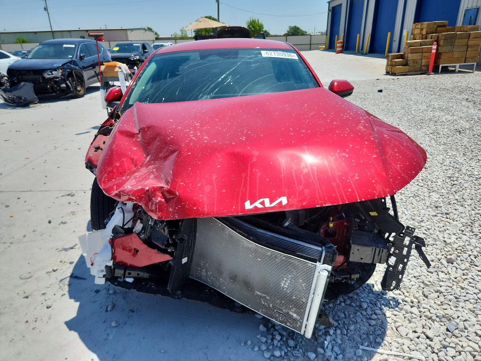 صورة رقم 5 من المزاد - 2025 KIA K4 مع VIN 3KPFT4DE7SE108074