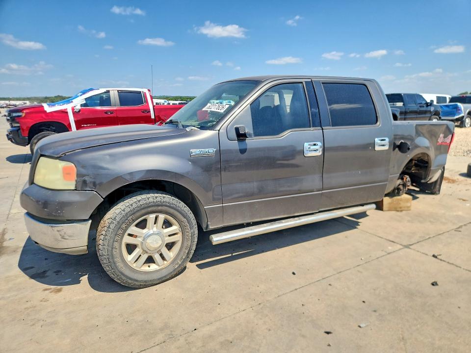 FORD F150 2004 with VIN 1FTRW12W04KD53698 - Photo from auction