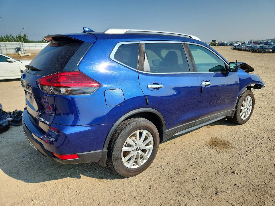 Photo 3 from auction – 2017 NISSAN ROGUE with VIN 5N1AT2MV4HC744090