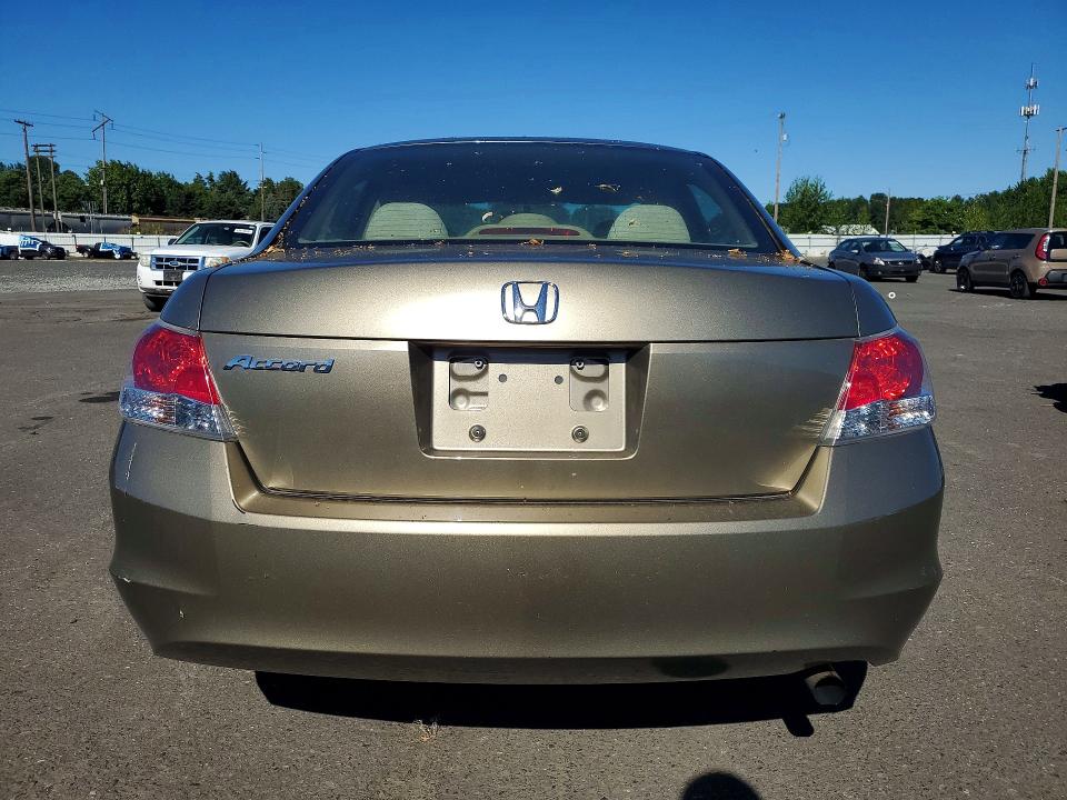 Photo 6 from auction – 2010 HONDA ACCORD with VIN 1HGCP2F33AA028507
