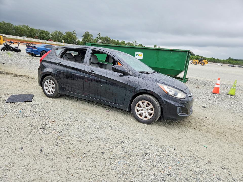 Photo 4 from auction – 2014 HYUNDAI ACCENT with VIN KMHCT5AE7EU174008