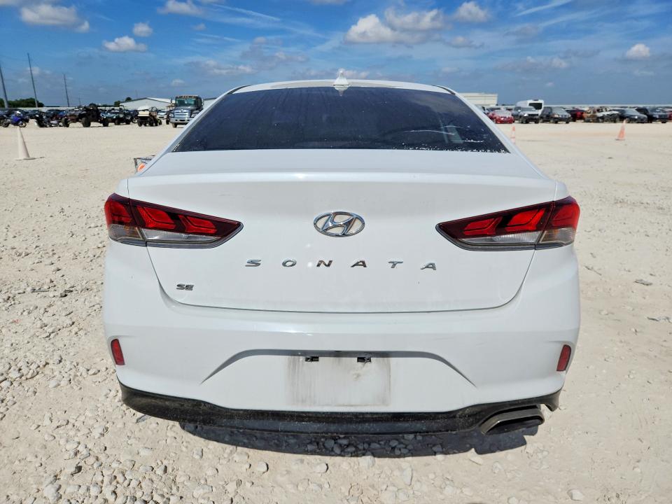 Photo 6 from auction – 2018 HYUNDAI SONATA with VIN 5NPE24AF1JH621424