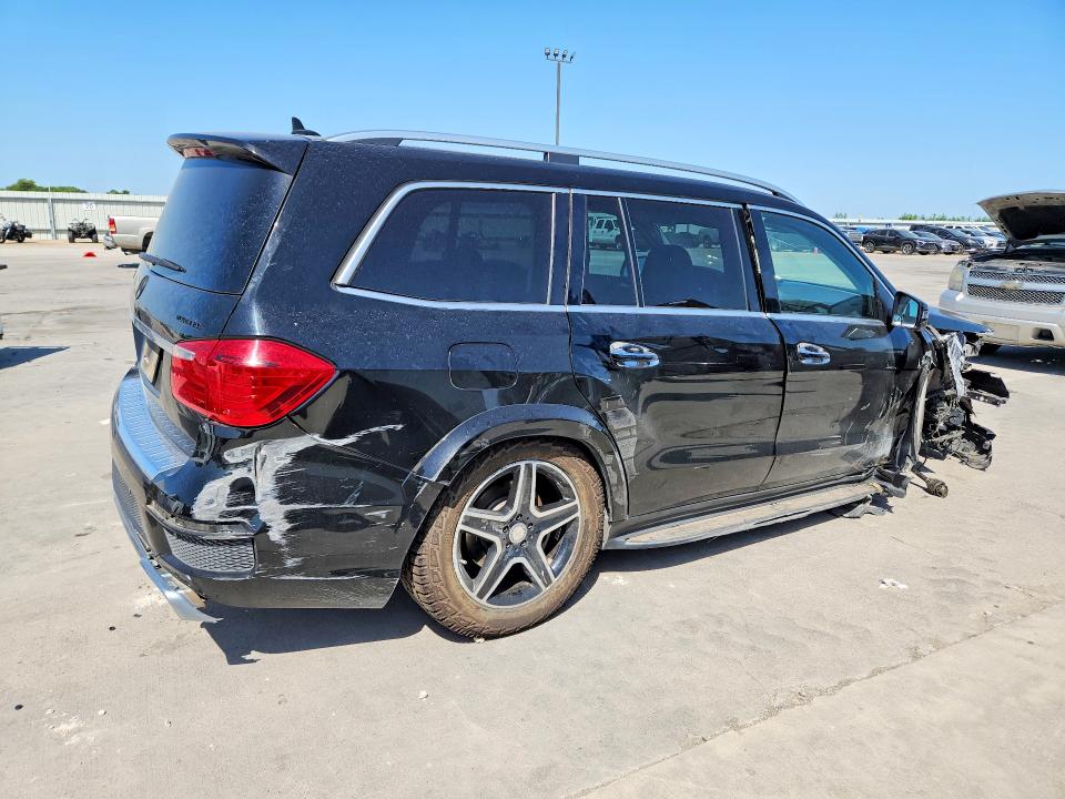Photo 3 from auction – 2016 MERCEDES-BENZ GL with VIN 4JGDF2EE2GA695503