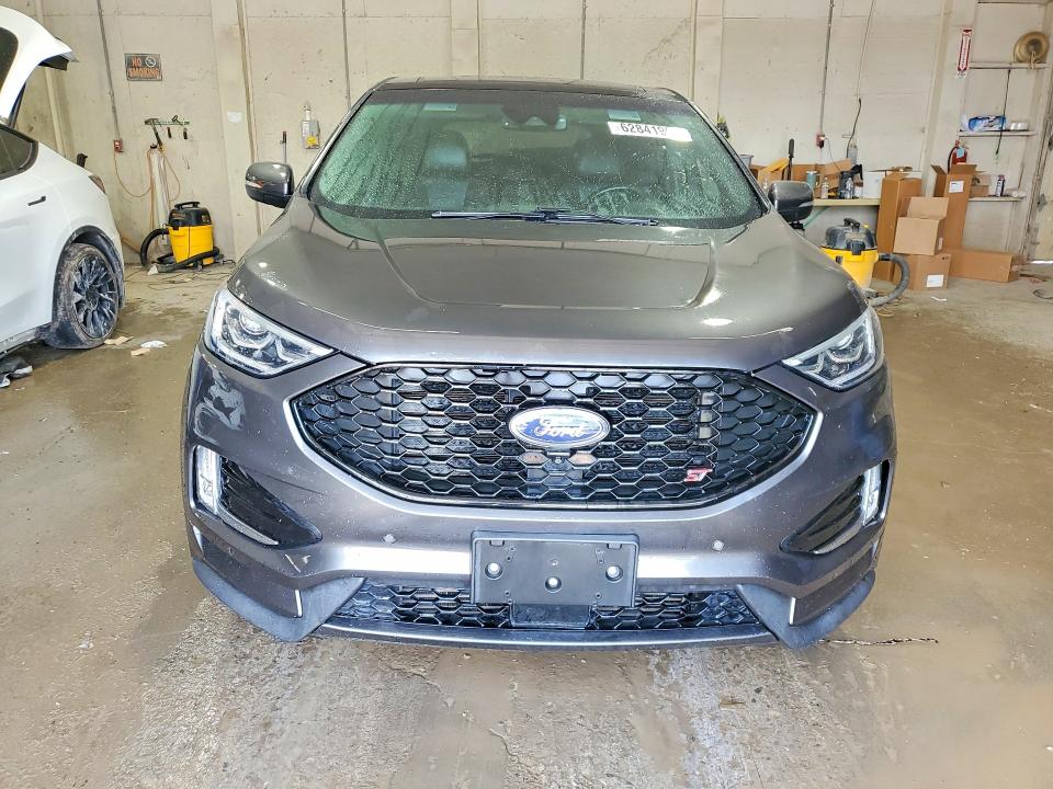 Photo 5 from auction – 2019 FORD EDGE with VIN 2FMPK4AP5KBB78978