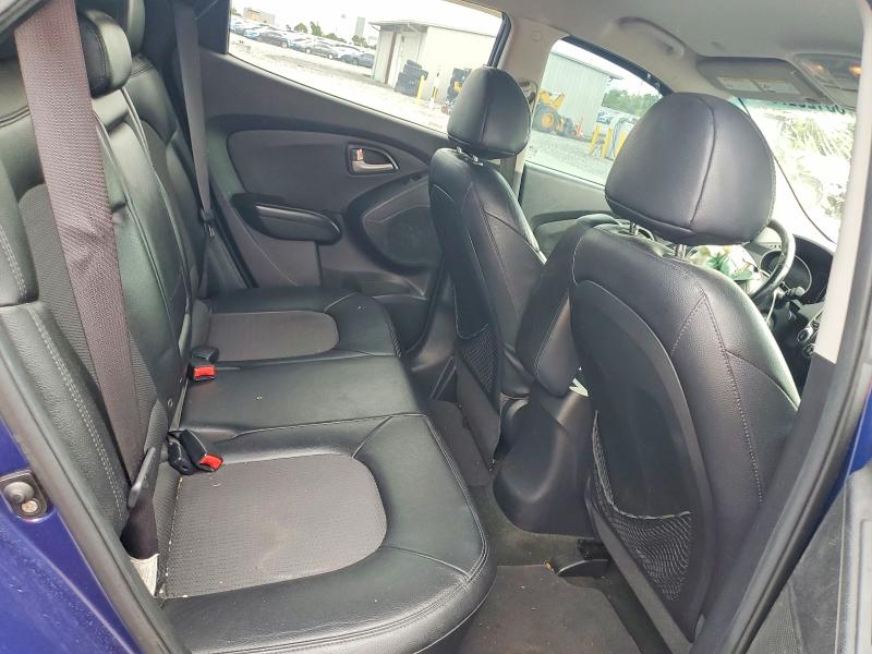 Photo 11 from auction – 2012 HYUNDAI TUCSON with VIN KM8JU3AC7CU523804