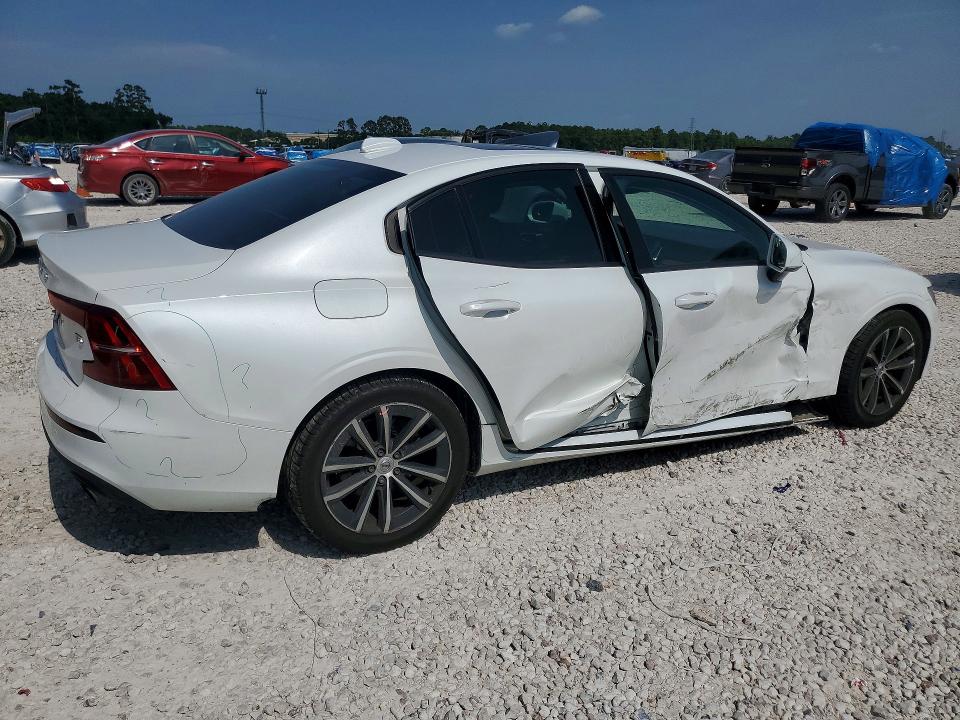 Photo 3 from auction – 2021 VOLVO S60 with VIN 7JR102FK0MG093822
