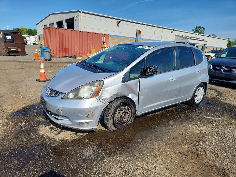 HONDA FIT 2012 with VIN JHMGE8H30CS004554 - Photo from auction