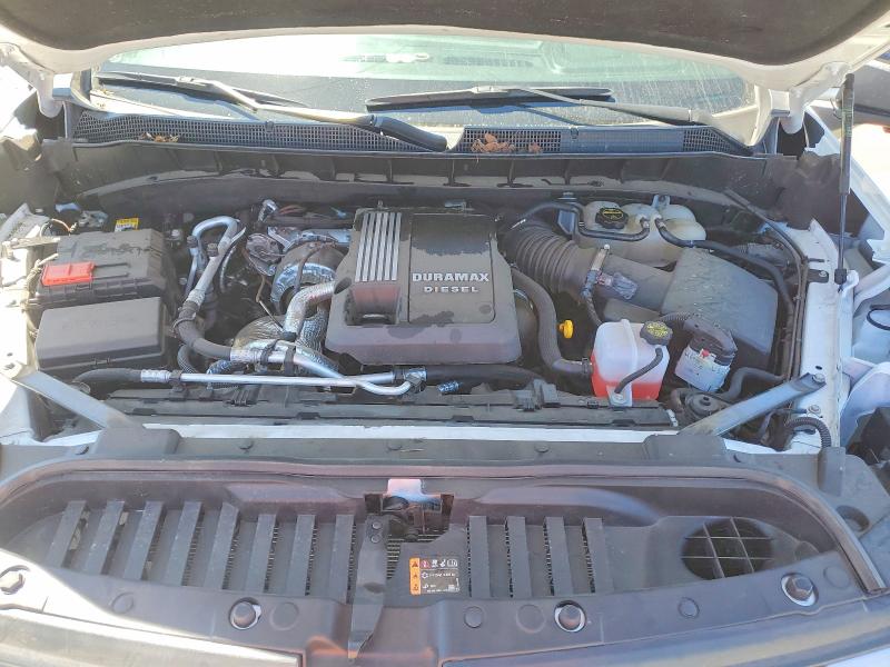 Photo 11 from auction – 2025 CHEVROLET SILVERADO with VIN 1GCUKEE80SZ264356