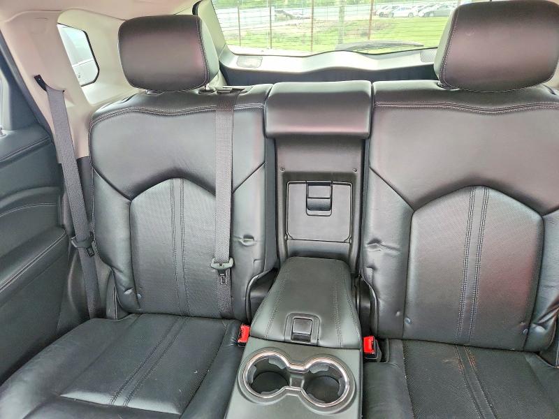 Photo 10 from auction – 2015 CADILLAC SRX with VIN 3GYFNEE3XFS629126