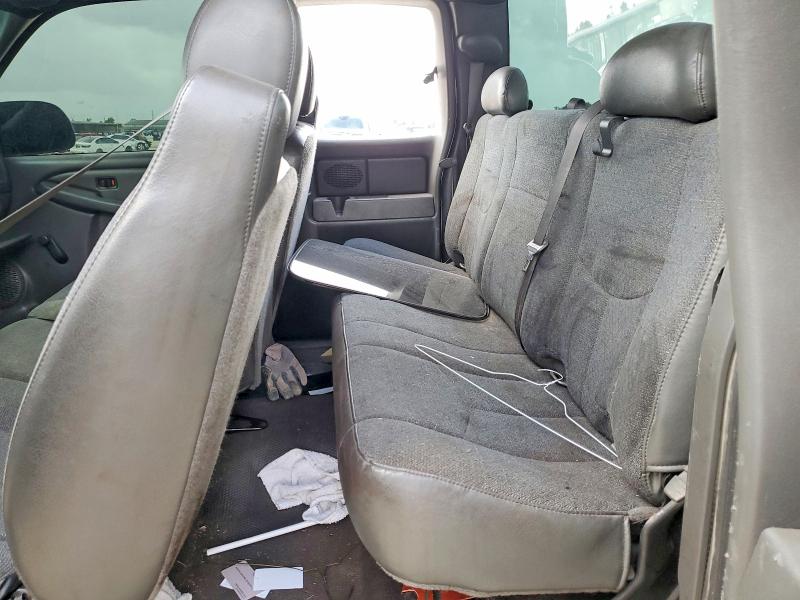 Photo 10 from auction – 2006 CHEVROLET SILVERADO with VIN 1GCEC19X16Z288442