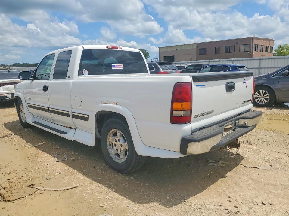 Photo 2 from auction – 2000 CHEVROLET SILVERADO with VIN 2GCEC19T7Y1276255