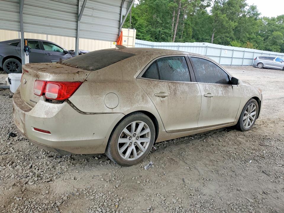 Photo 3 from auction – 2015 CHEVROLET MALIBU with VIN 1G11D5SL3FF208045