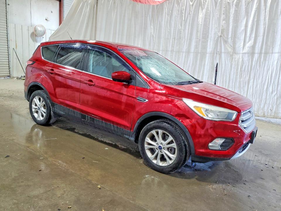 Photo 4 from auction – 2017 FORD ESCAPE with VIN 1FMCU9GD5HUD71279