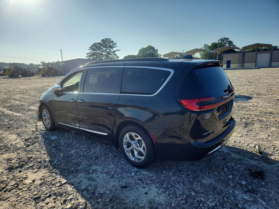 Photo 2 from auction – 2022 CHRYSLER PACIFICA with VIN 2C4RC1GG5NR133485