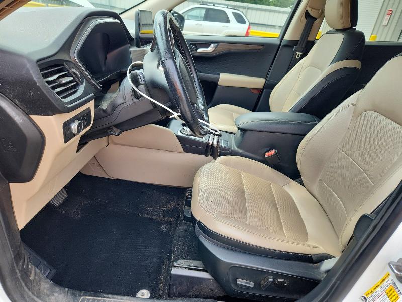 Photo 7 from auction – 2020 FORD ESCAPE with VIN 1FMCU9J92LUA40544