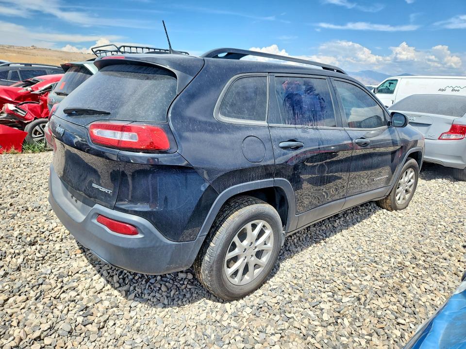 Photo 3 from auction – 2016 JEEP CHEROKEE with VIN 1C4PJMAB7GW112451