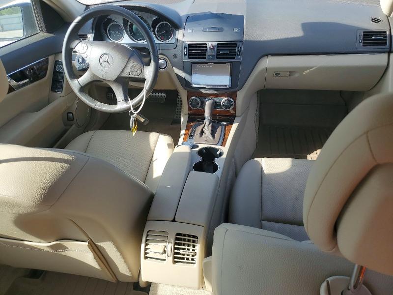 Photo 8 from auction – 2010 MERCEDES-BENZ C with VIN WDDGF5EBXAR089485