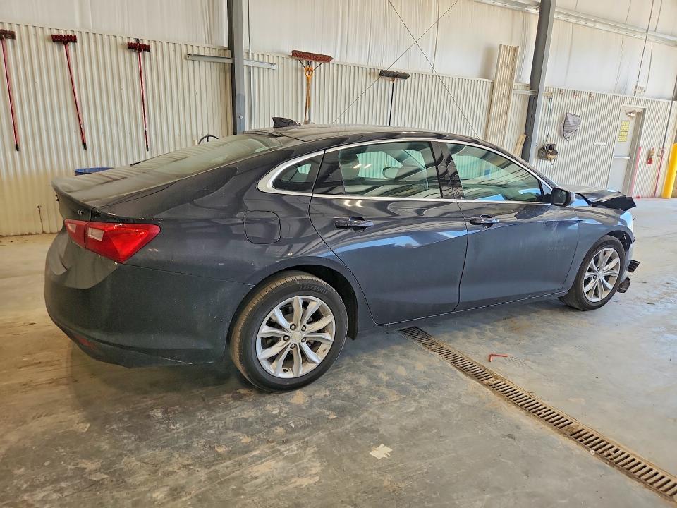 Photo 3 from auction – 2023 CHEVROLET MALIBU with VIN 1G1ZD5ST7PF164328