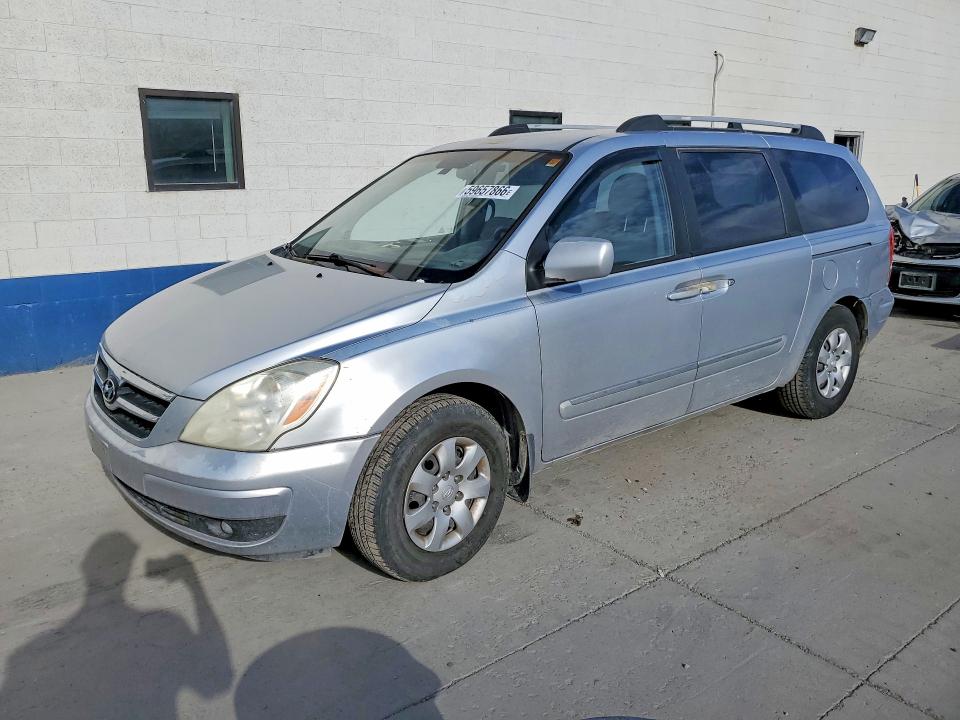 2008 HYUNDAI ENTOURAGE