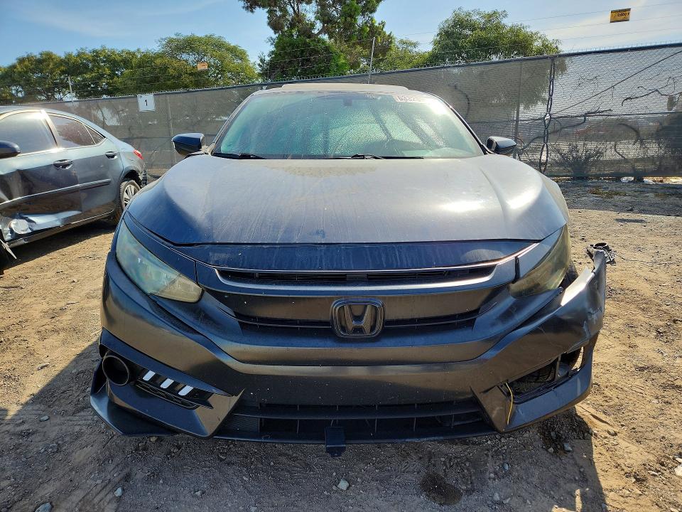 Photo 5 from auction – 2016 HONDA CIVIC with VIN 19XFC2F74GE028774