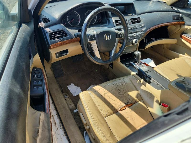 Фото 8 с аукциона – 2012 HONDA ACCORD с VIN 1HGCP2F85CA218503