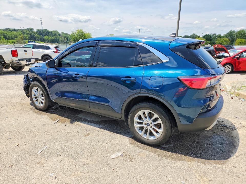 Photo 2 from auction – 2020 FORD ESCAPE with VIN 1FMCU9G63LUC52723
