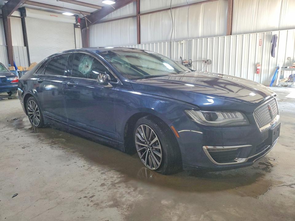 Photo 4 from auction – 2017 LINCOLN MKZ with VIN 3LN6L5DCXHR643868
