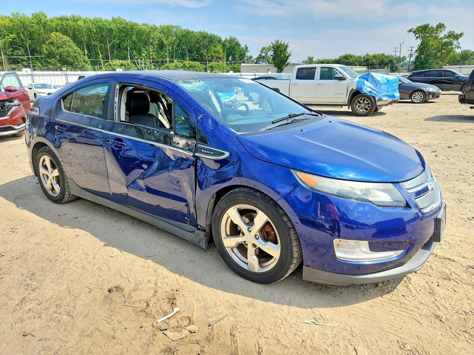 Photo 4 from auction – 2012 CHEVROLET VOLT with VIN 1G1RD6E44CU113739