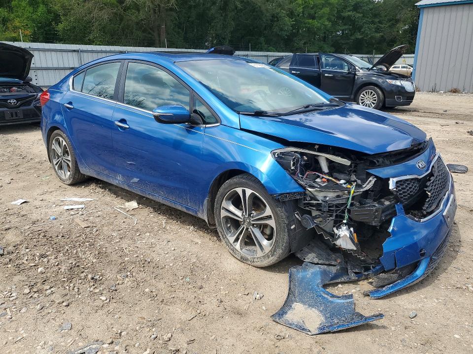 Photo 4 from auction – 2015 KIA FORTE with VIN KNAFZ4A88F5265169