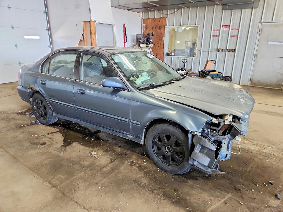 Photo 4 from auction – 1998 HONDA CIVIC with VIN 2HGEJ8549WH558707
