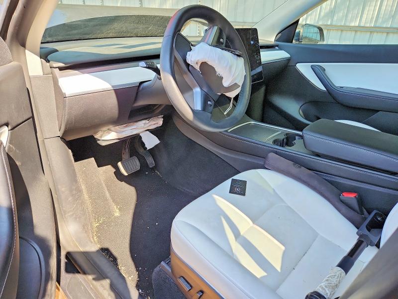 Photo 8 from auction – 2022 TESLA MODEL Y with VIN 7SAYGDEE0NF320439