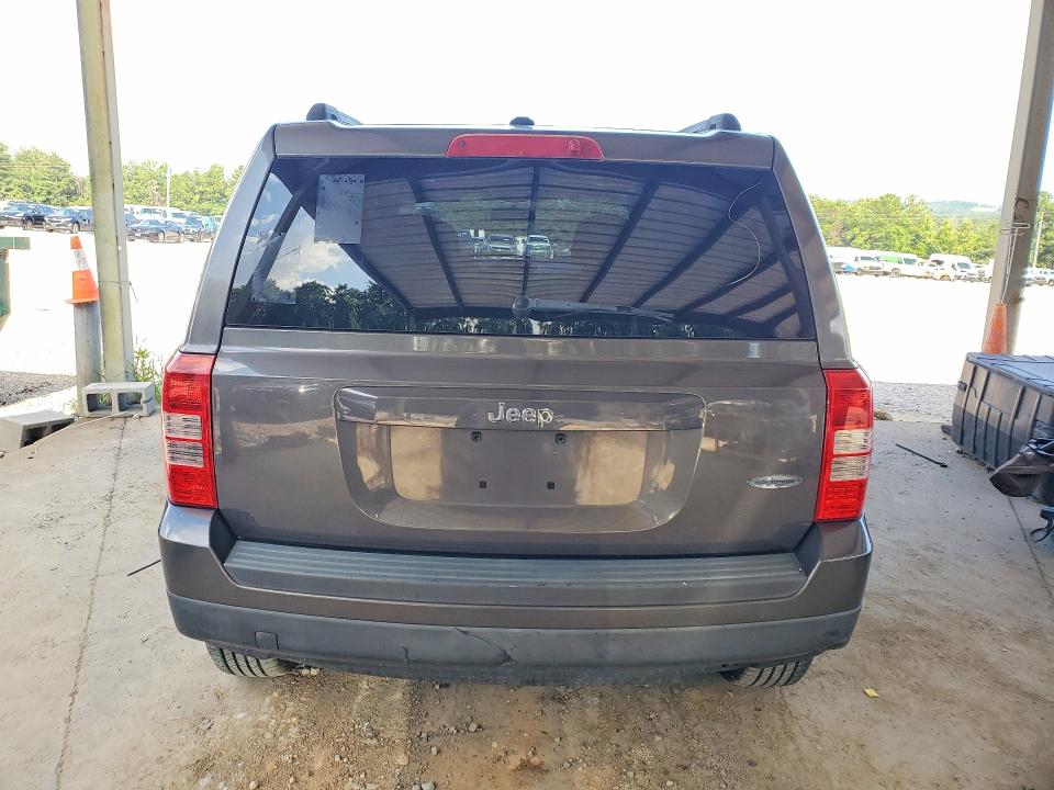 Photo 6 from auction – 2015 JEEP PATRIOT with VIN 1C4NJPFA6FD179335