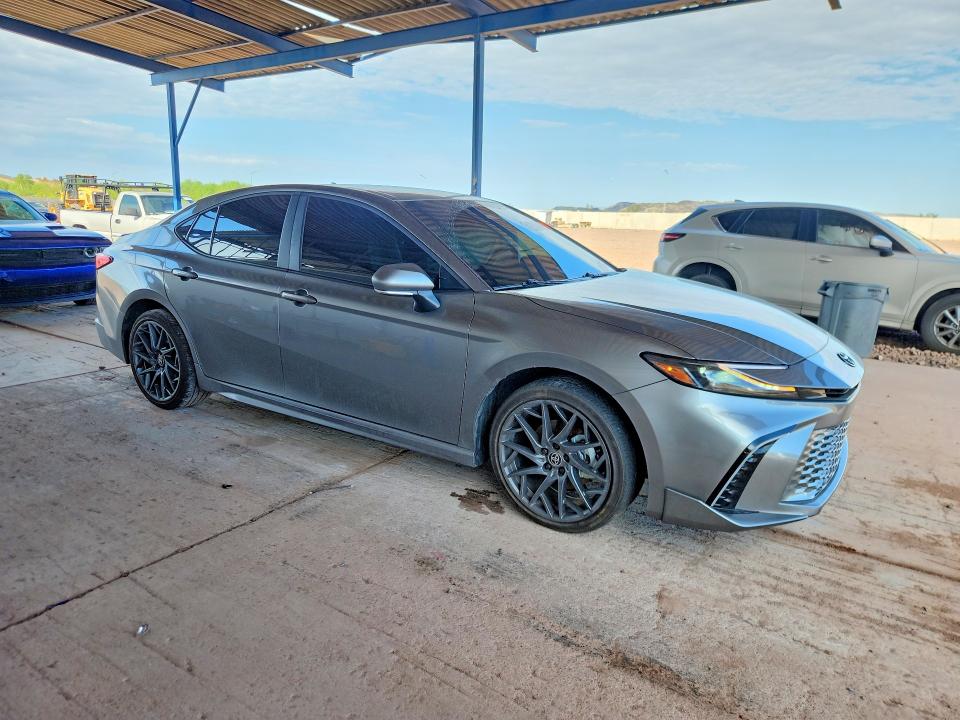 Photo 4 from auction – 2025 TOYOTA CAMRY with VIN 4T1DAACK9SU575092