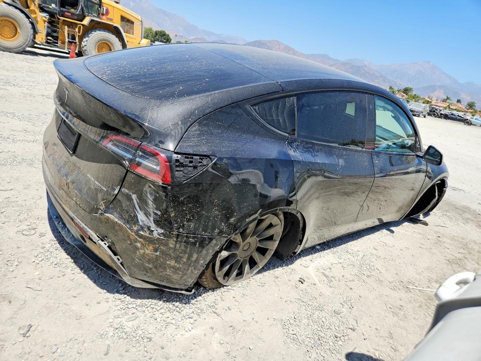 Photo 3 from auction – 2022 TESLA MODEL Y with VIN 7SAYGDEE2NA019460