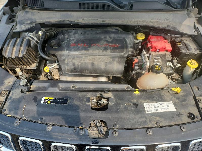 Photo 12 from auction – 2019 JEEP COMPASS with VIN 3C4NJDCB7KT753411