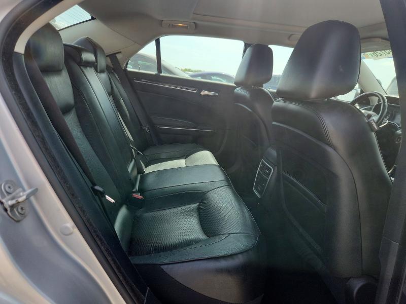 Photo 10 from auction – 2020 CHRYSLER 300 with VIN 2C3CCAEG5LH131526