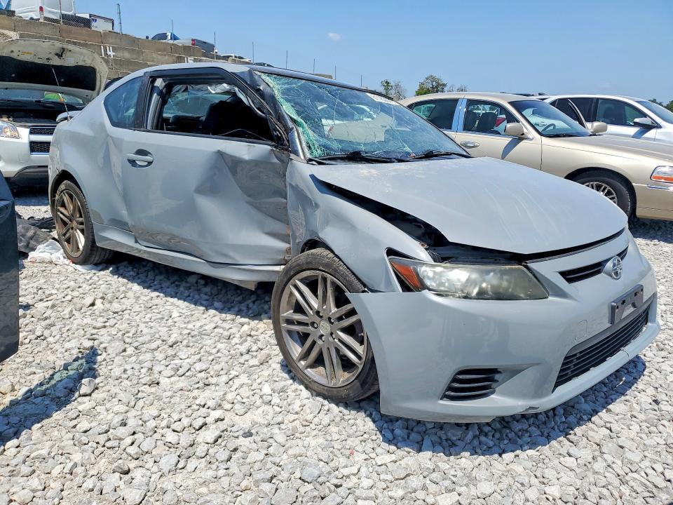 Photo 4 from auction – 2012 SCION TC with VIN JTKJF5C74C3029120