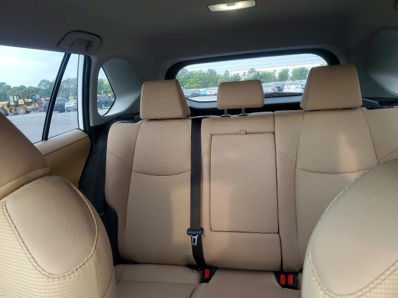 Снимка 10 от търг – 2025 TOYOTA RAV4 с VIN JTMLWRFV5SD322972