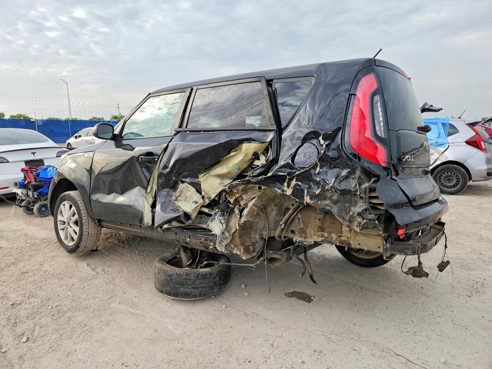 Photo 2 from auction – 2019 KIA SOUL with VIN KNDJP3A57K7669064